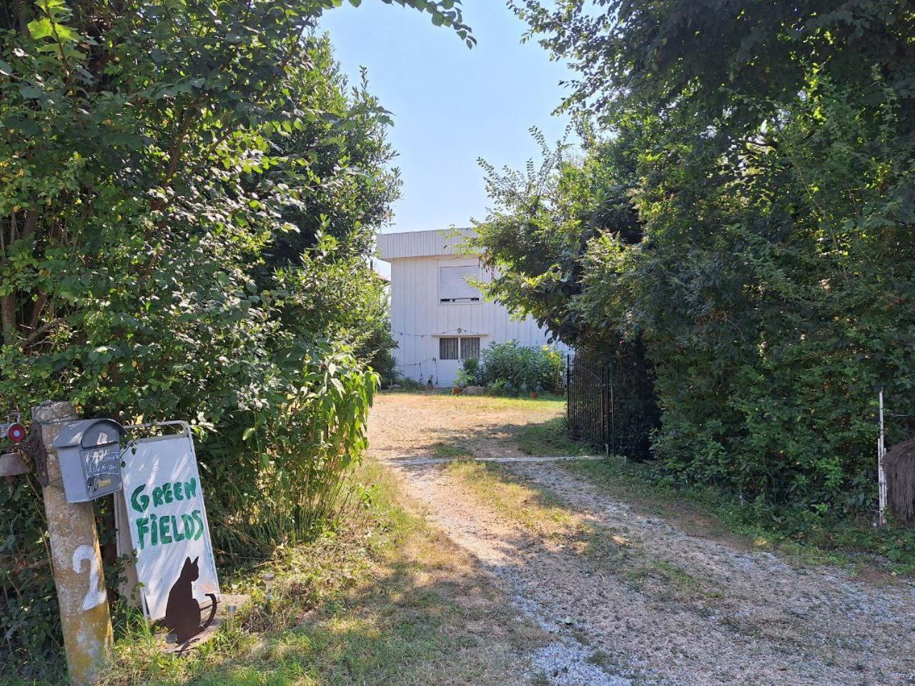 Green Fields Padua Exteriör bild